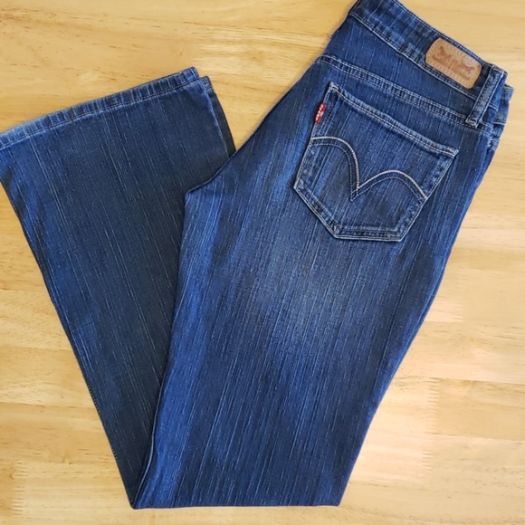 Levi's Denim - Levi's 518 Jeans